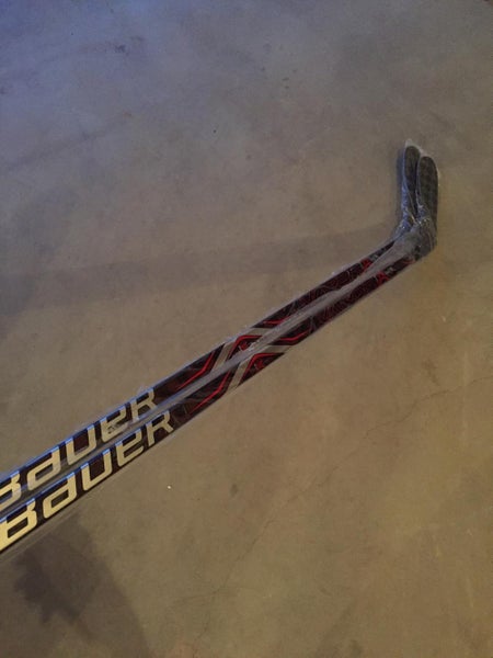 (2 pack) New Bauer Vapor 1X Lite Pro Stock, LH, P91A Curve 82 FLEX