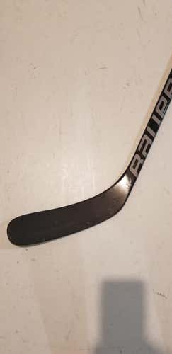 Bauer Nexus 2000 Stick Right 87 Flex P88 Curve