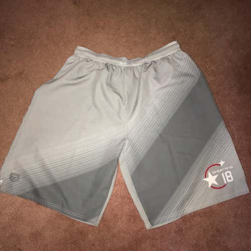 2018 Maverick Showtime Shorts