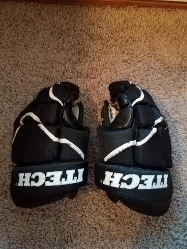 Black ITECH Gloves Junior size "10