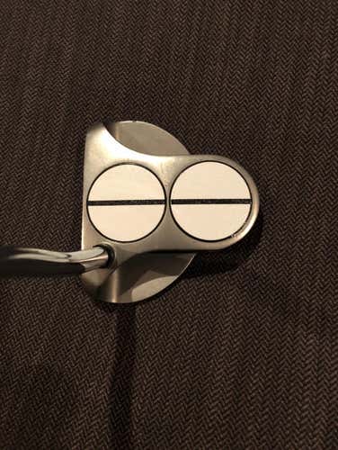 Odyssey White Hot 2-Ball Putter