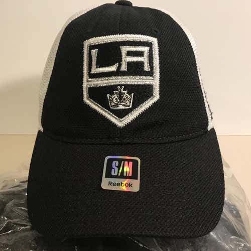 LA Kings Hockey Reebok Mesh Back Slouch Cap Hat NEW Small/Medium