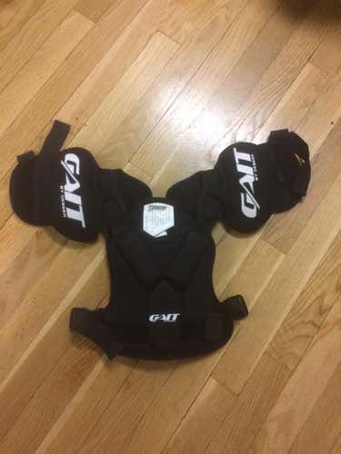 deBeer youth Shoulder Pads