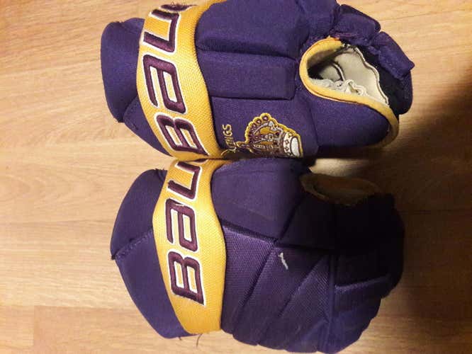 Jr. Kings AAA Bauer Vapor Pro Team Gloves 13"