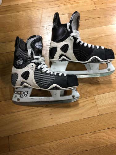CCM Tacks CUSTOME LITE 1052 Jr Size 7 Hockey Skates
