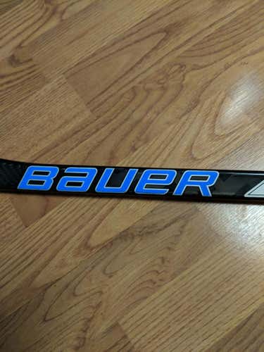Bauer Nexus N7000 (2017) RH p28 65 flex grip uncut