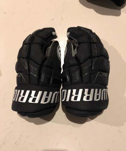 Warrior DT2 Black 14”