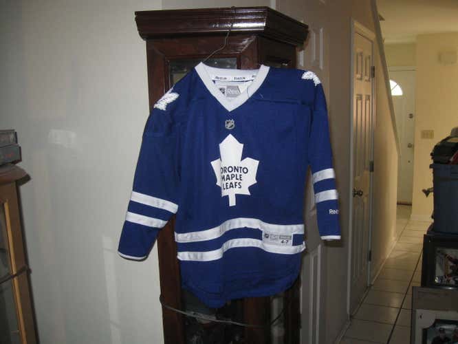 MAPLE LEAFS YOUTH REEBOK HOME   JERSEY(4-7)