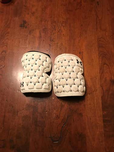 UA Arm Pads