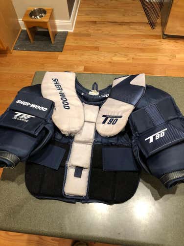 Sherwood T90 Jr Large Chest Protector