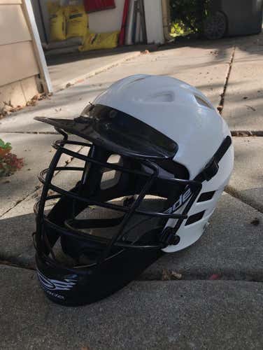 Cascade Helmet Used