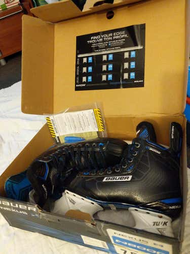 Bauer Nexus N8000 Senior Hockey Skates 7.5 D