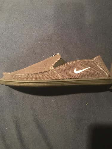 Nike New Slip Ons Size 10