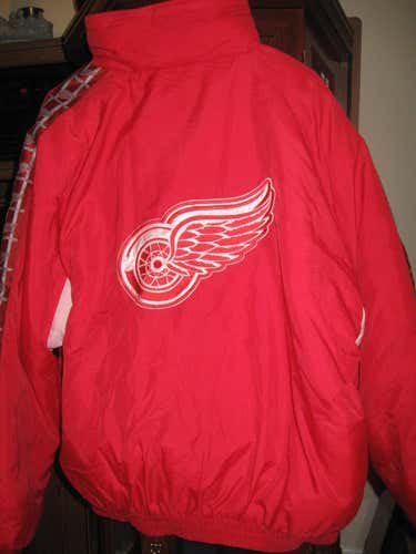 RED WINGS  JACKET(XL)EMBRIODED!SALE!