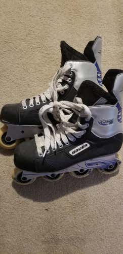 Bauer Roller Hockey Skates size 10