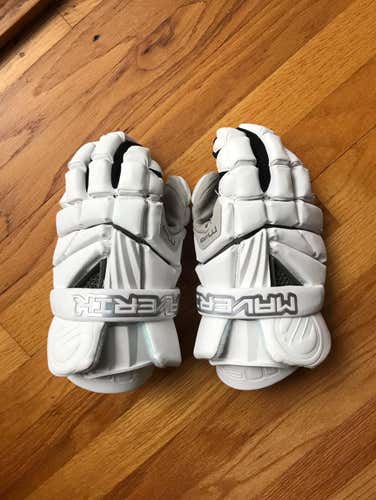 Maverik Max Gloves 13”