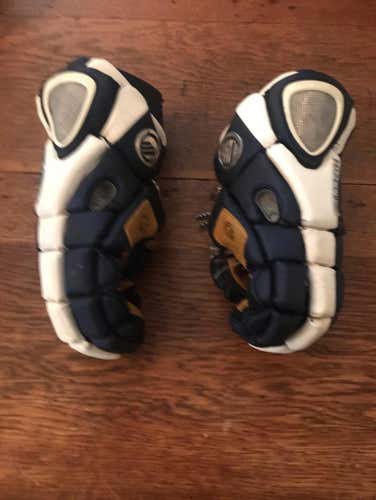 Maverick Rome NXT Gloves - Barely Used, No Holes