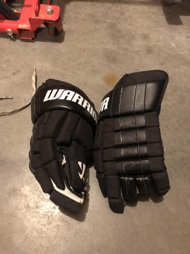 New Warrior Gloves Senior
