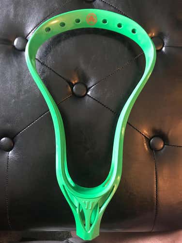 2 Limited Edition Shamrock Warrior Evo4 Box Head