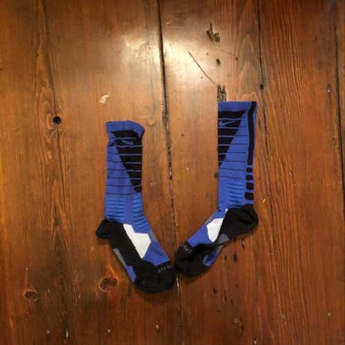 Men’s Size 9-12 Nike Elite Blue Black Socks