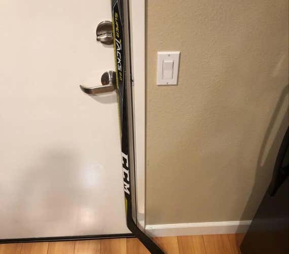 CCM Super Tacks 2.0 LH 95 Flex P90 Curve