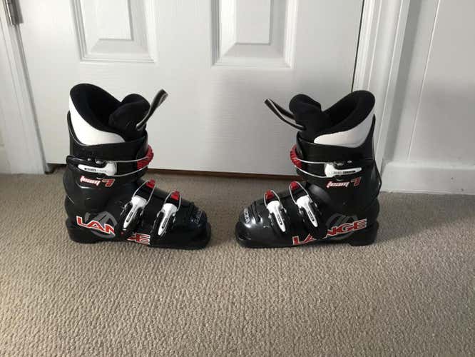 Lange Jr. Ski Boots, Team 70, Mondo 18.5/Kids Size 12, $40 or best offer.