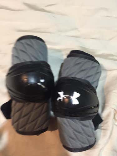 Under Armor Youth Elbow Pads