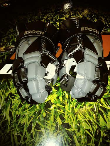 New Epoch Goalie Gloves Large 13"