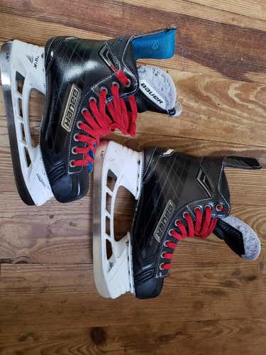 Bauer Nexus 8000 Skates Senior Size 6