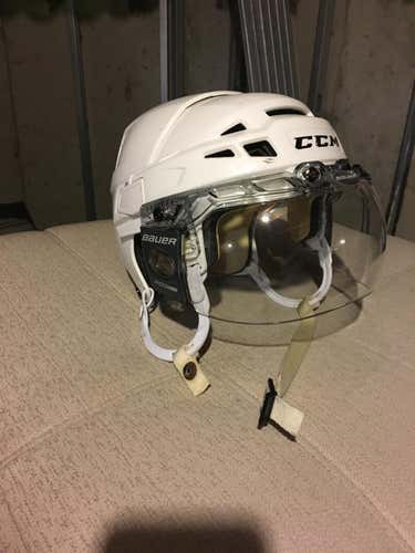 CCM V08 Helmet With Bauer Visor