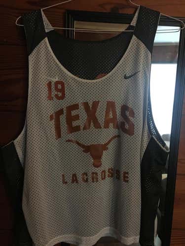 New Nike Texas Lacrosse Pinnie