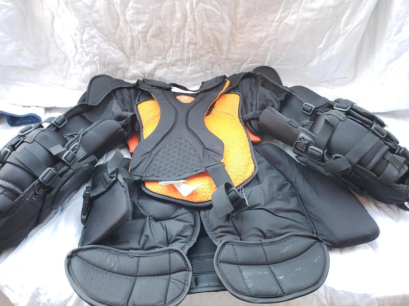Bauer pro Goalie Chest Protector Senior