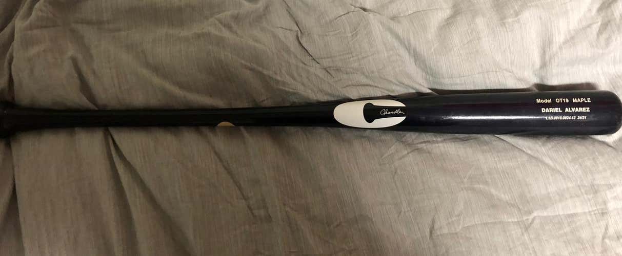 Adriel Alvabez Professional Wood Bat