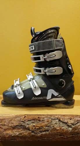Ski Boots ( 27.5 ) DOLOMITE ELEVEN AX4 WALK MODE PERFECT AAA CONDITION 27.5