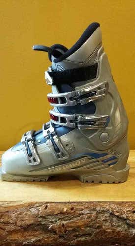WOMEN'S SKI BOOTS ( 26.5 ) SALOMON PERFORMA GREAT CONDITION WARM AND COMFORTABLE