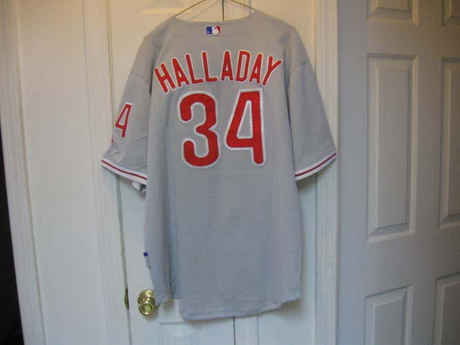 PHILLIES ROY HALLADAY MAJESTIC ROAD  JERSEY(52) EMBRIODED! HALL OF FAME!