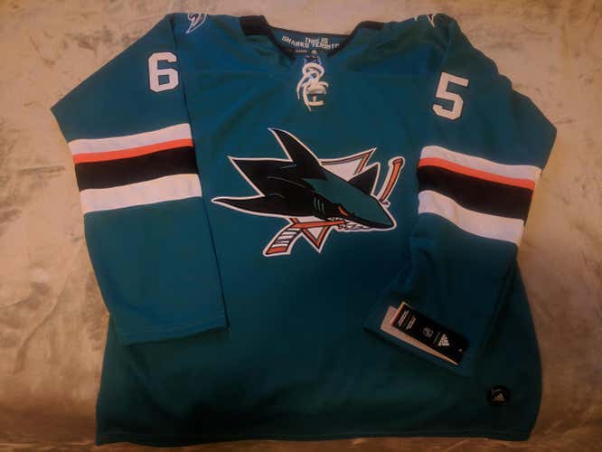 Erik Karlsson Jersey - Size Extra Large