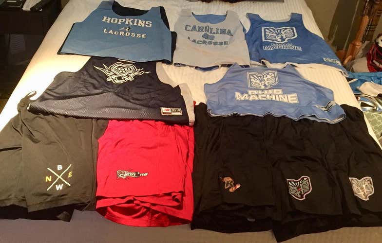 Pinnies and practice shorts(25 each)