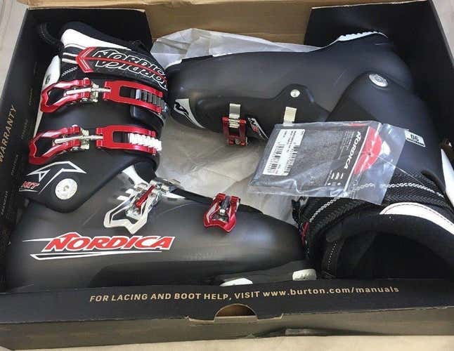 Ski Boots ( 28.5 ) Nordica NXT N3 BRAND NEW IN BOX