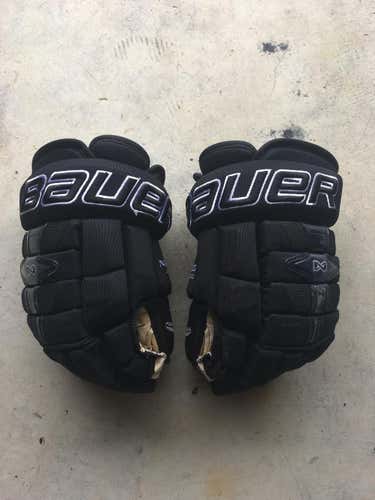 LIKE NEW Bauer Nexus 9000 Gloves 13”
