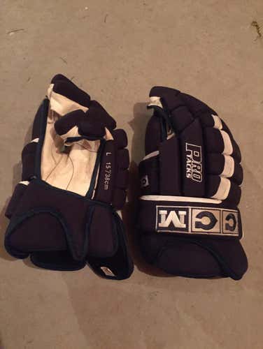 New CCM gloves Never Used