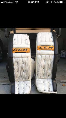 CCM Retro Flex Pro Leg pads