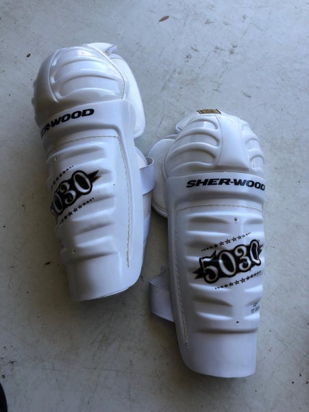 She’s-Wood 5030 Vintage Shin Pads