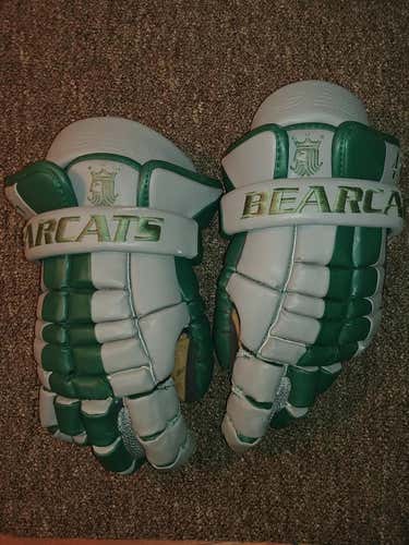 Like new Binghamton Team issued Brine Deft Gloves