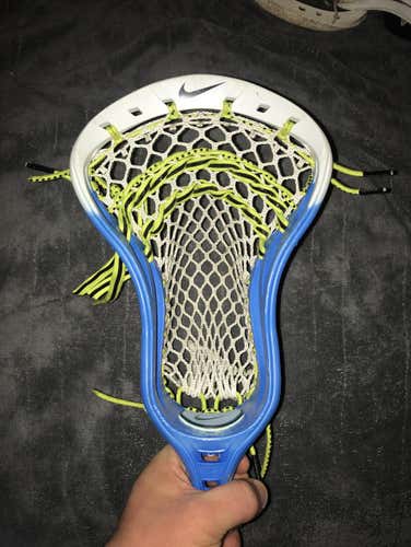 USED - Nike Lakota U