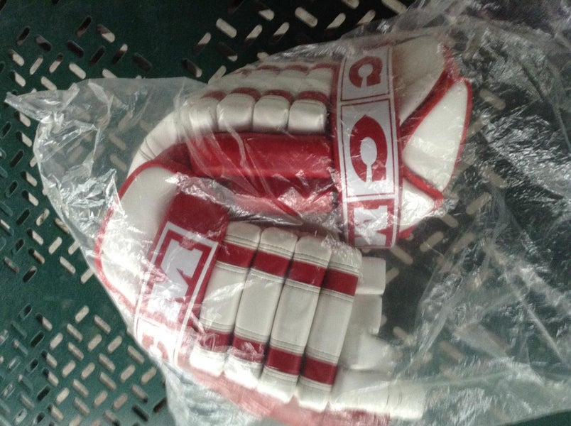 New CCM 15" Pro Stock Vintage Gloves (white thumb)