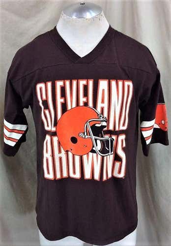 VINTAGE 90'S CLEVELAND BROWNS (LARGE) RETRO NFL FOOTBALL GRAPHIC T-SHIRT