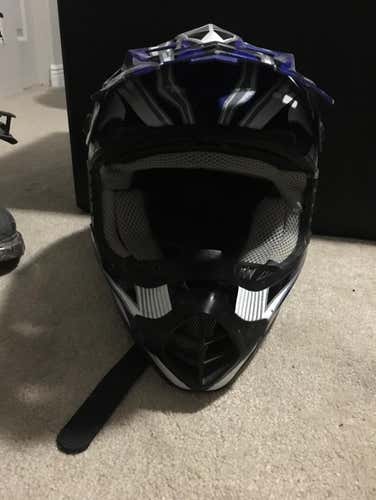 AFX FX-17 Dirtbike Helmet.