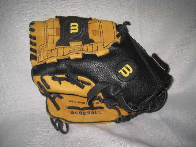Wilson A350 AO352 11" Leather Baseball Glove Left Hand Throw