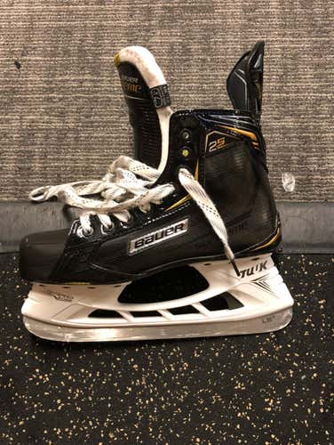 Bauer 2s Skates